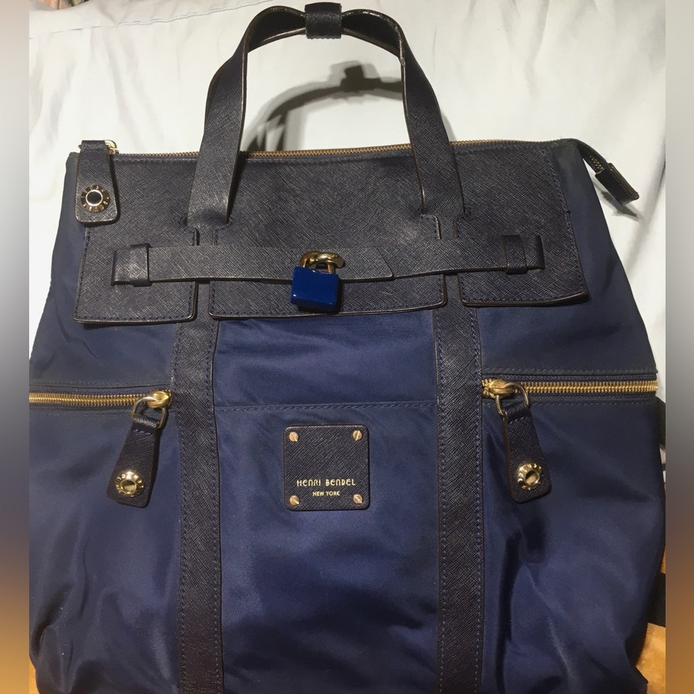 Henri Bendel Jet Set Backpack Sling Back Shoulder Bag Navy Blue - Picture 16 of 16
